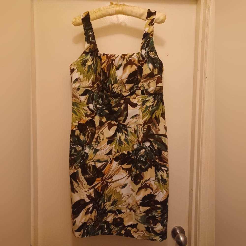 Scarlett Sleeveless Multicolored Sun Dress with Pleated bodice – Size 12